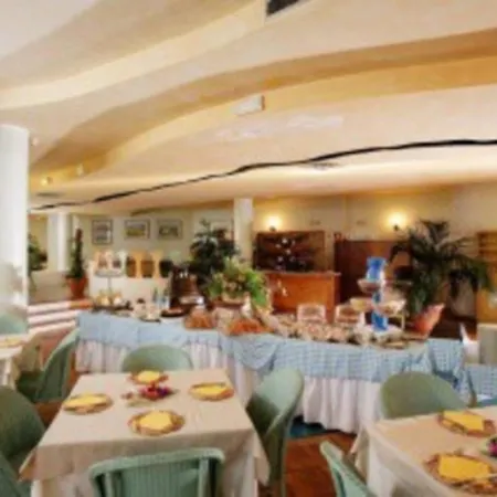 Sporting Hotel Tanca Manna Suite 3 Posti Con Ampio Balcone Vista Mare Apartment *